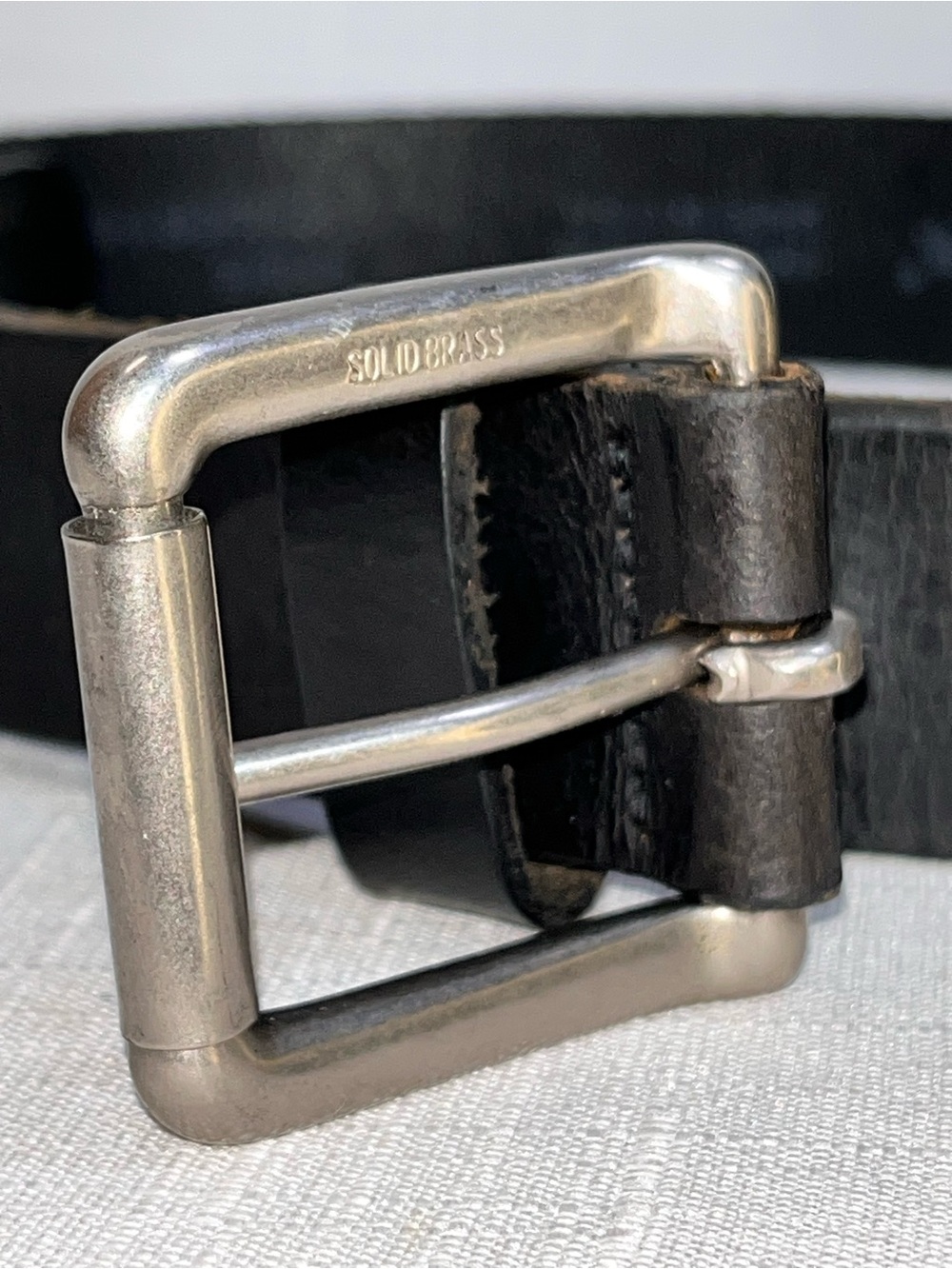 LL Bean Black Cowhide Leather Belt Solid Brass Buckle USA Size 30 Fits 27–33 - Picture 3 of 6